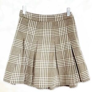 Hollister Plaid Skirt in Tan and Cream